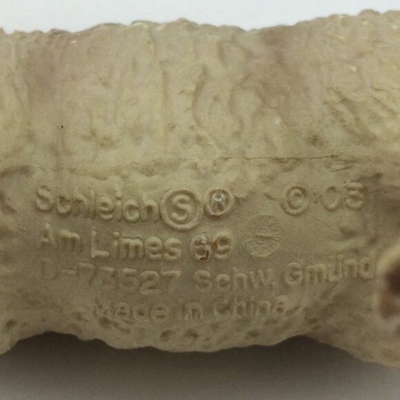 Schleich Standing Ewe Sheep Female Farm Animal Figure Play 2003 Retired D-73527 - Picture 8 of 12